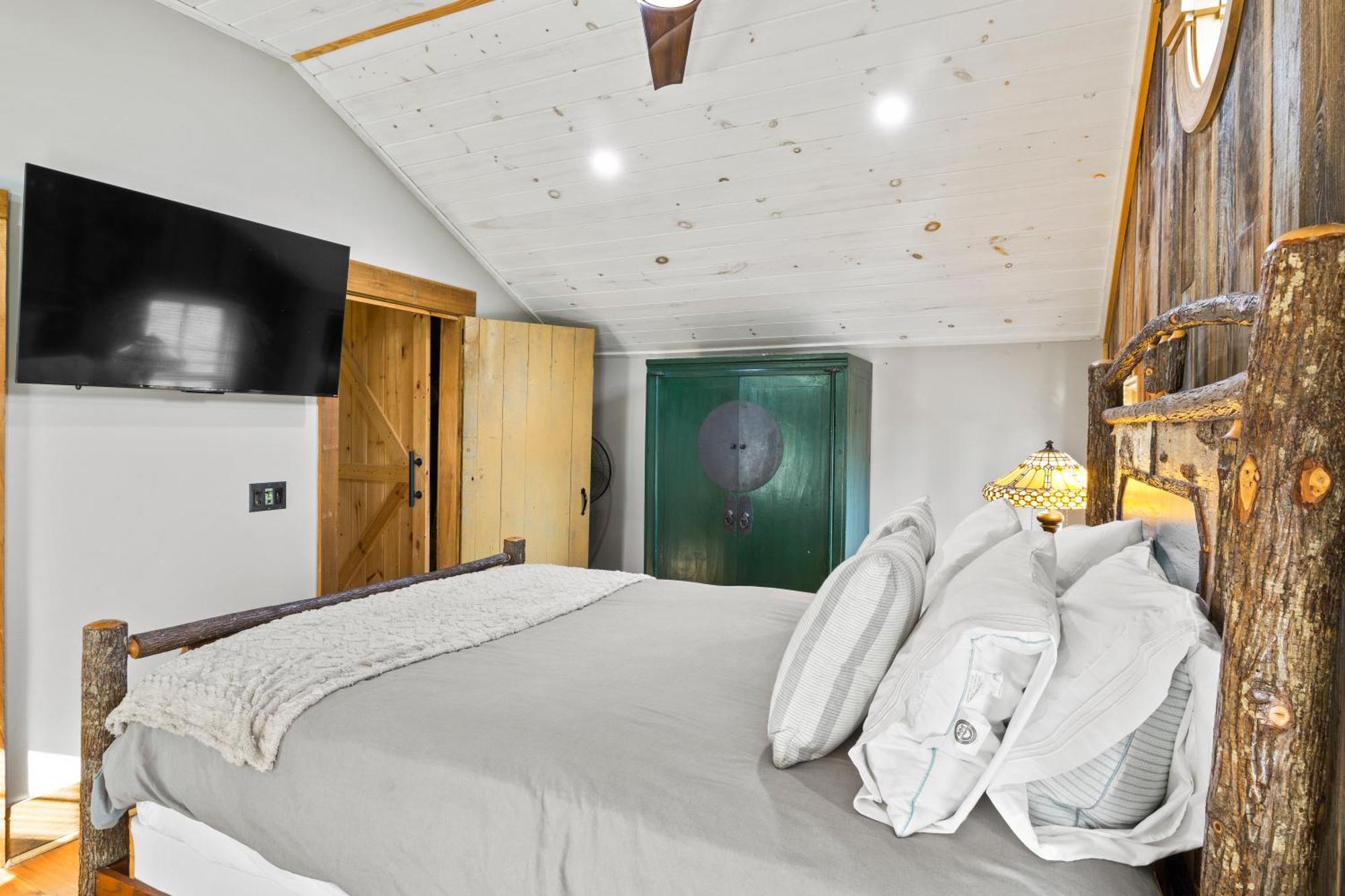 Cozy Two Bedroom Home On Canandaigua Lake Rushville Esterno foto